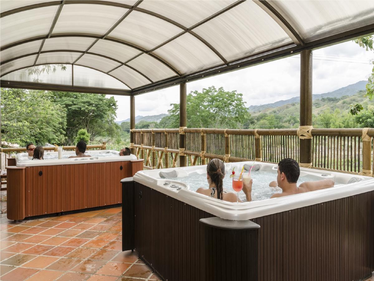 Hosteria Tonusco Campestre Santa Fe de Antioquia Esterno foto